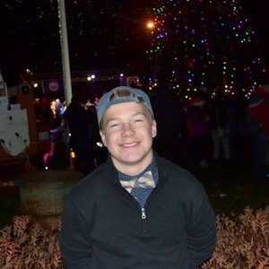 Meet your Posher, Adam